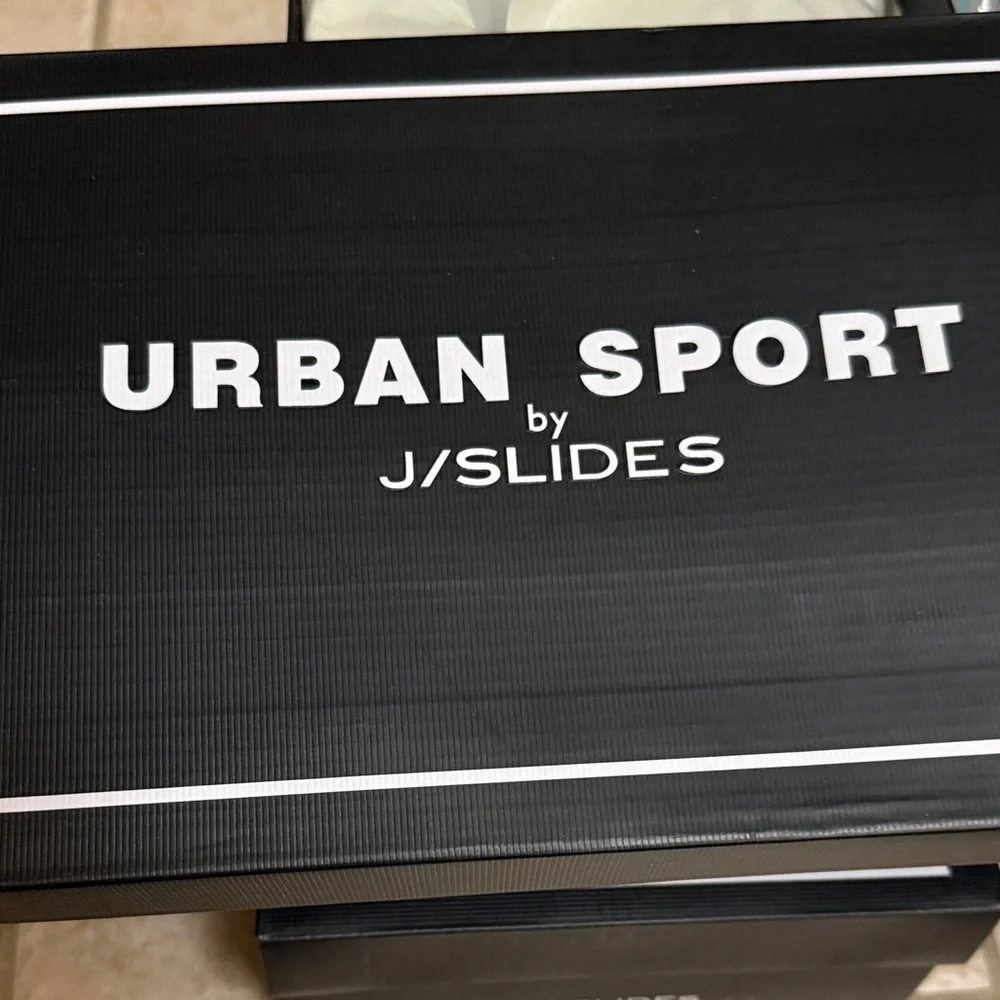 URBAN SPORT by J/SLIDES NEW in BOX Women's Sneakers Size 8.5